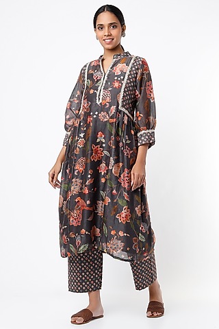 Grey Printed Gathered Kurta Set by Mulberry Blue