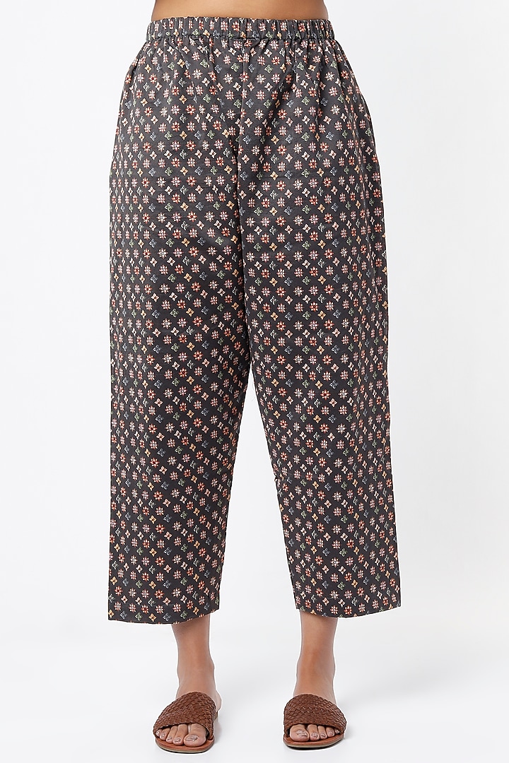 Grey Printed Gathered Kurta Set by Mulberry Blue at Pernia's Pop Up Shop