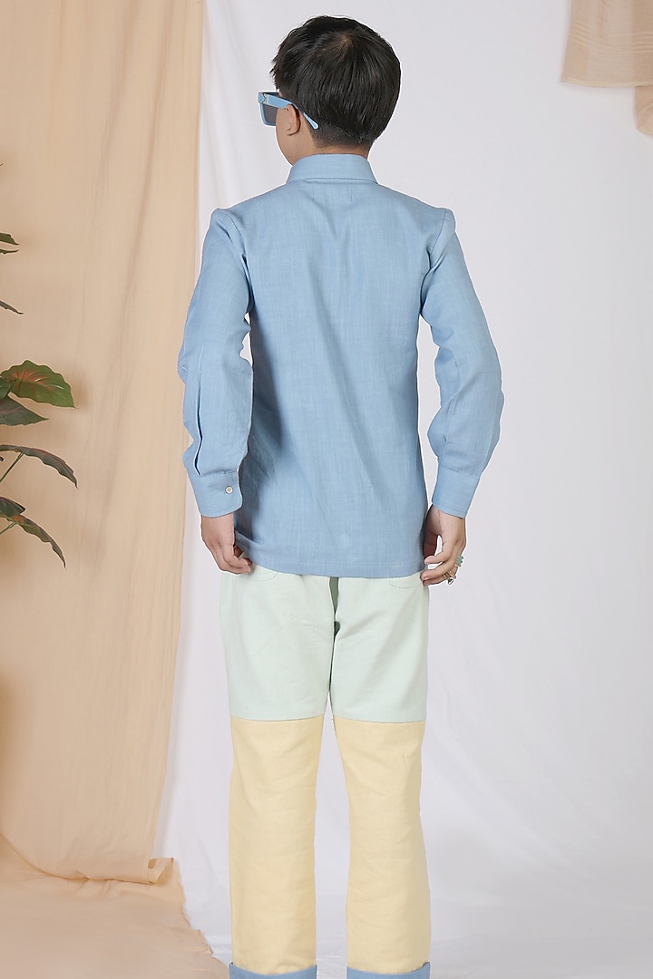 Blue Cotton Slub Color-Blocked Shirt For Boys by Mulyo Kids at Pernia's Pop Up Shop