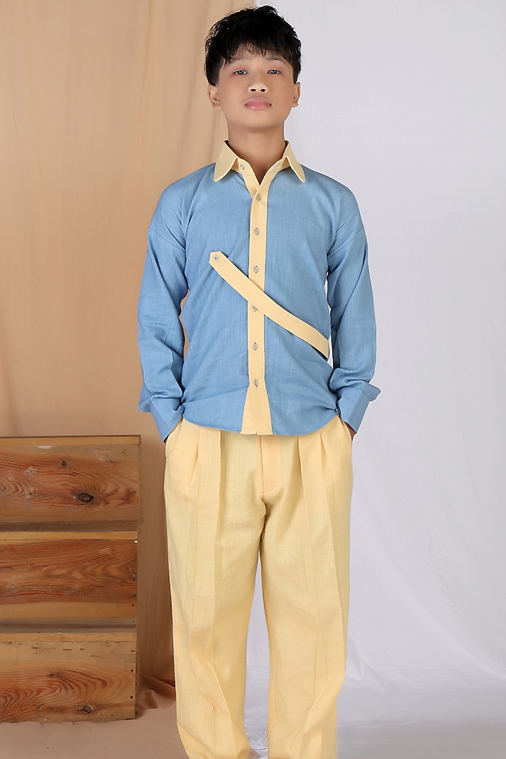 Blue & Yellow Cotton Slub Color-Blocked Co-Ord Set For Boys by Mulyo Kids at Pernia's Pop Up Shop