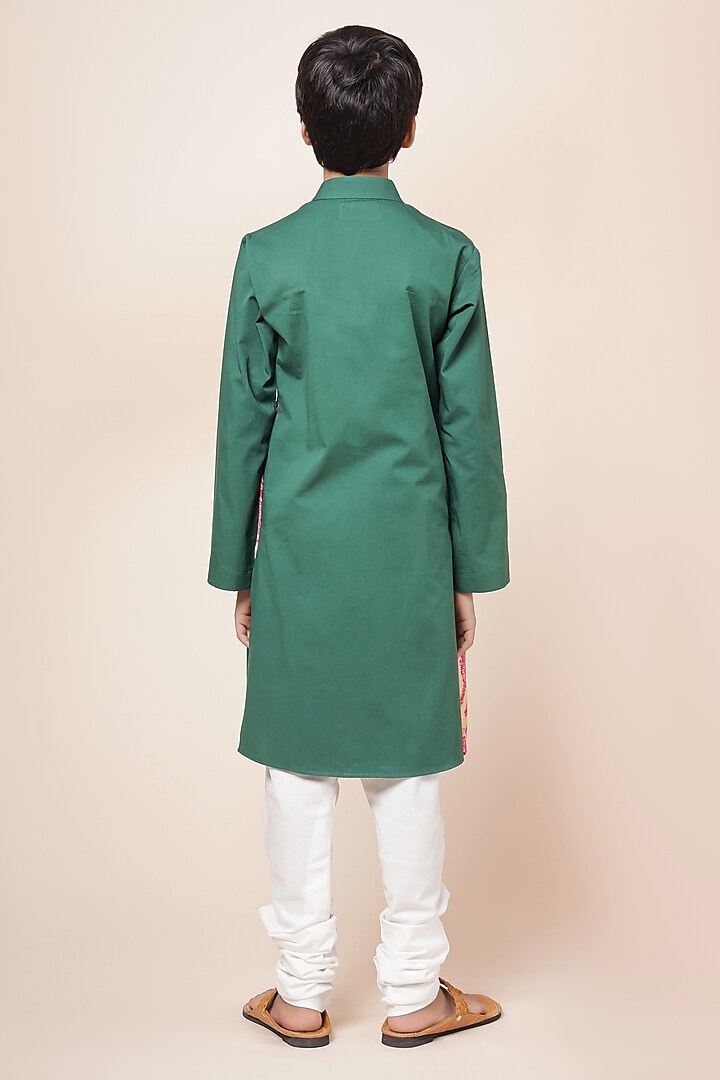 Crimson Red & Bottle Green Cotton Chinon Printed Kurta Set For Boys by Mulyo Kids at Pernia's Pop Up Shop