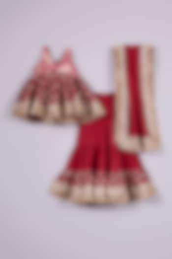 Red Cotton Cambric Gota Work & Printed Lehenga Set For Girls by Mulyo Kids at Pernia's Pop Up Shop