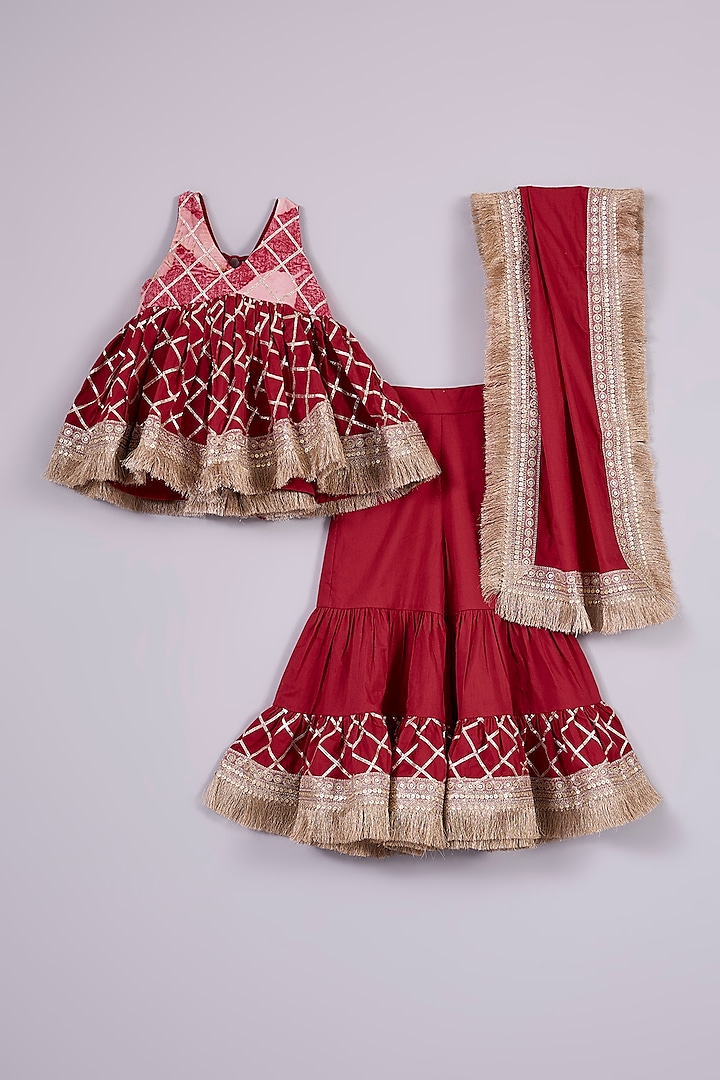 Red Cotton Cambric Gota Work & Printed Lehenga Set For Girls by Mulyo Kids at Pernia's Pop Up Shop