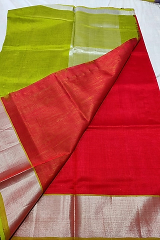 Red & Green Handwoven Saree Set With Zari Border by Muni Kumar