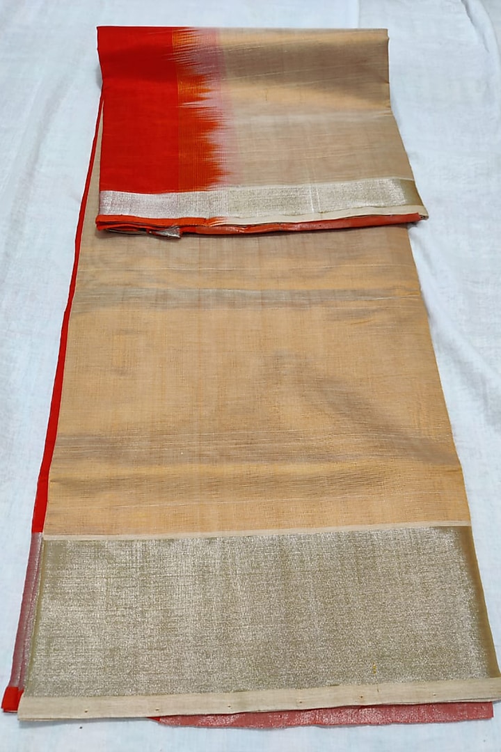 Cream & Orange Handwoven Saree Set With Zari Border by Muni Kumar