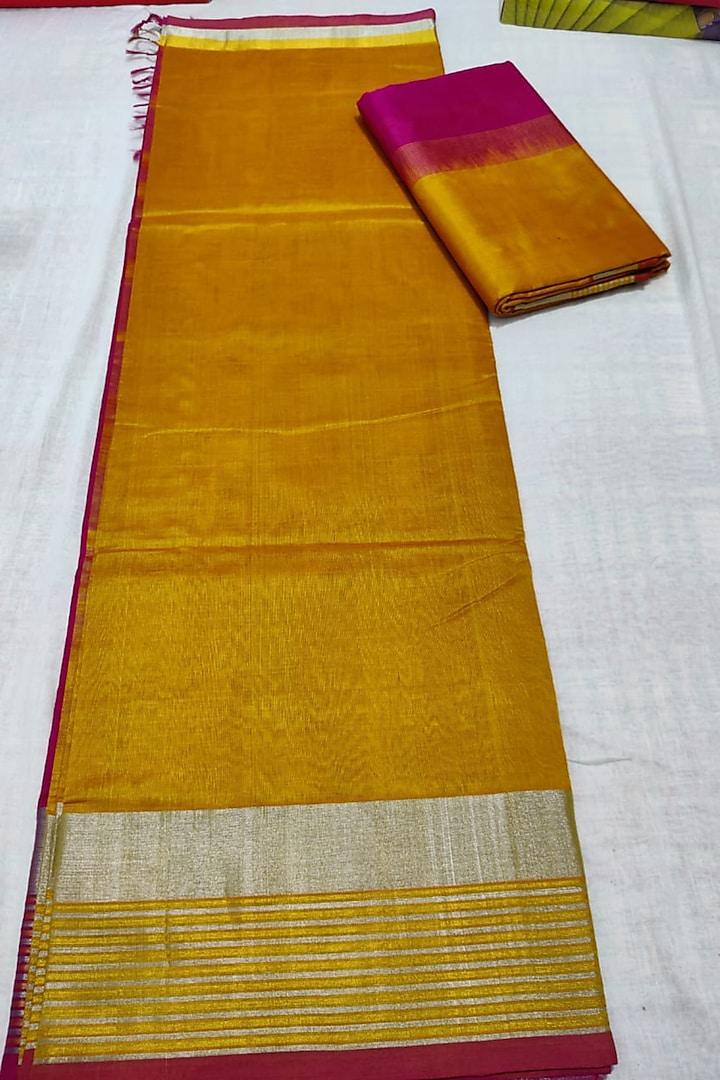 Mustard & Pink Handwoven Saree Set With Zari Border by Muni Kumar at Pernia's Pop Up Shop