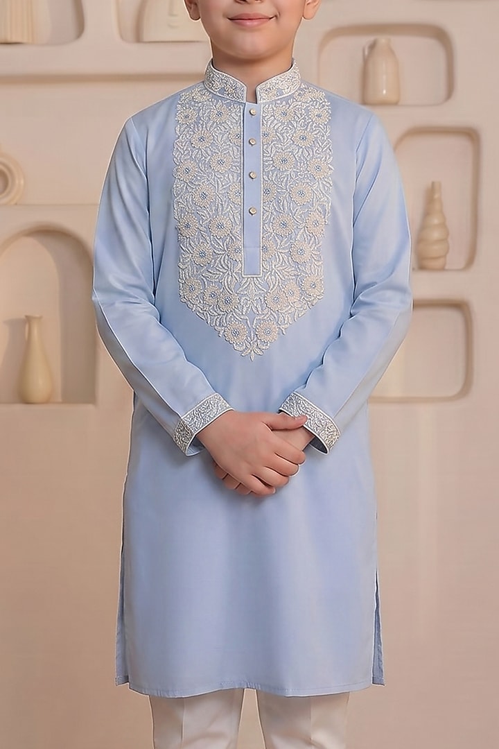 Powder Blue Cotton Floral Embroidered Kurta Set For Boys by Prateek Munjal Kids at Pernia's Pop Up Shop