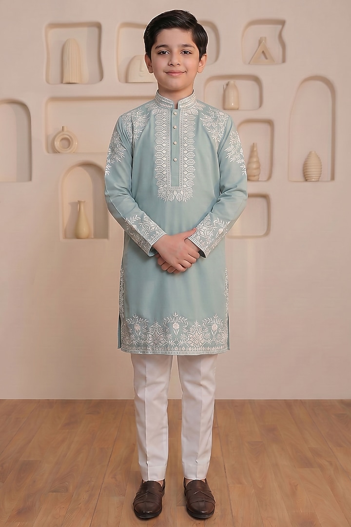 Spearmint Green Cotton Thread Embroidered Kurta Set For Boys by Prateek Munjal Kids at Pernia's Pop Up Shop