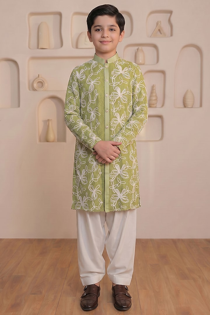 Mint Green Knitted Cotton Floral Motif Kurta Set For Boys by Prateek Munjal Kids at Pernia's Pop Up Shop