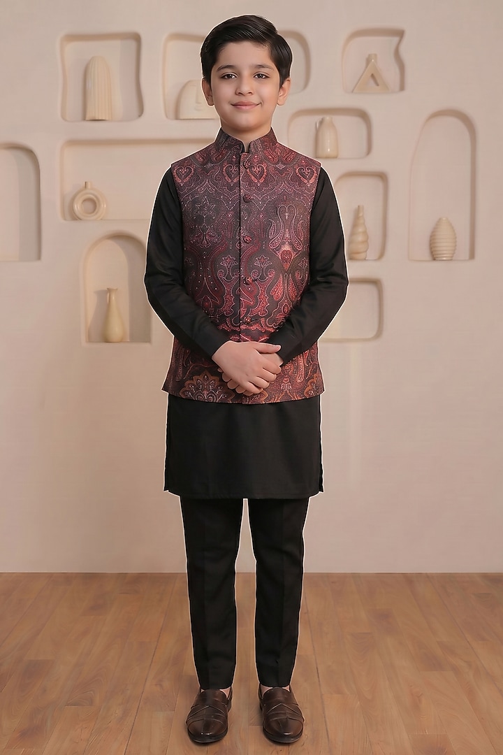 Wine Silk Paisley Embroidered Bundi Jacket Set For Boys by Prateek Munjal Kids at Pernia's Pop Up Shop