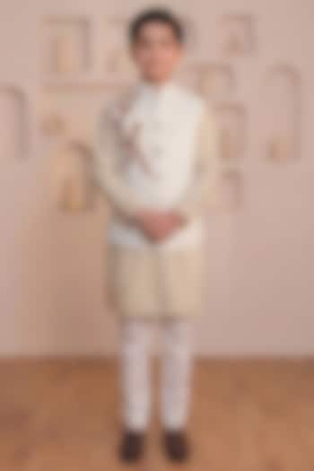 Off-White Cotton Embroidered Nehru Jacket Set For Boys by Prateek Munjal Kids at Pernia's Pop Up Shop