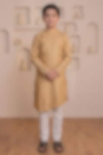 Beige Cotton Asymmetrical Kurta Set For Boys by Prateek Munjal Kids at Pernia's Pop Up Shop