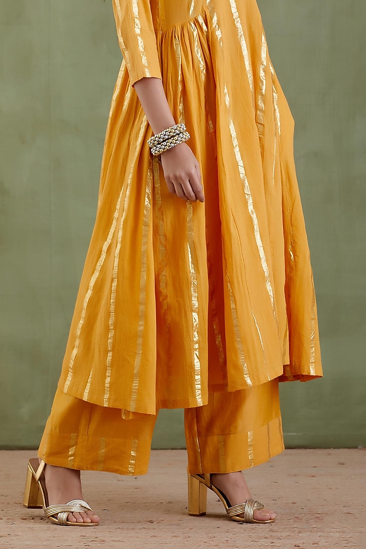 Yellow Cotton Lurex Gathered Kurta Set by Musal at Pernia's Pop Up Shop