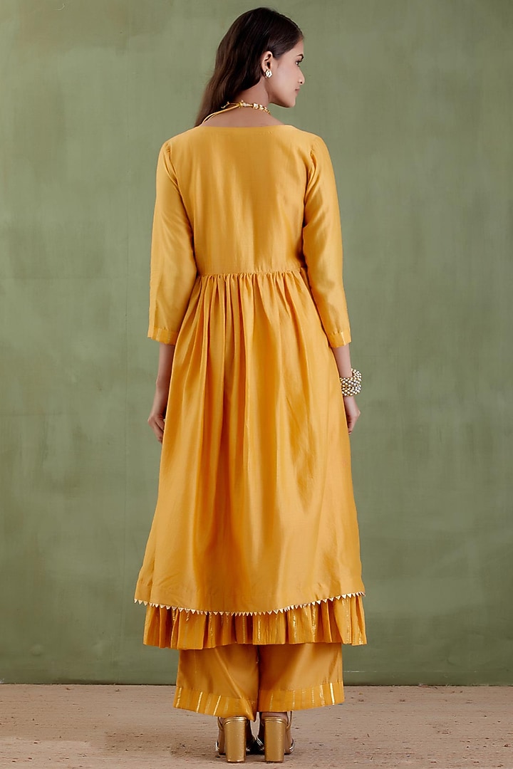 Yellow Chanderi Jacket Set by Musal at Pernia's Pop Up Shop
