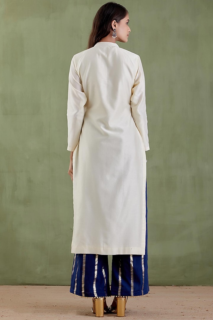 Ecru Chanderi Kurta Set by Musal at Pernia's Pop Up Shop