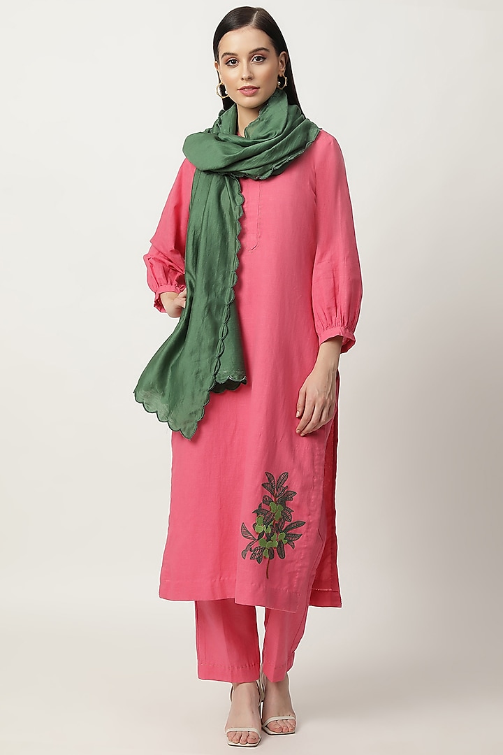 Pink Cotton Linen & Chanderi Embroidered Kurta Set by Musal at Pernia's Pop Up Shop