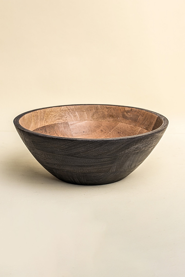 Black Dual Tone Salad Bowl by Muun Home at Pernia's Pop Up Shop