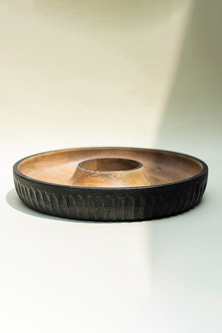 Black Dual Tone Wooden Chip & Dip Bowl by Muun Home at Pernia's Pop Up Shop