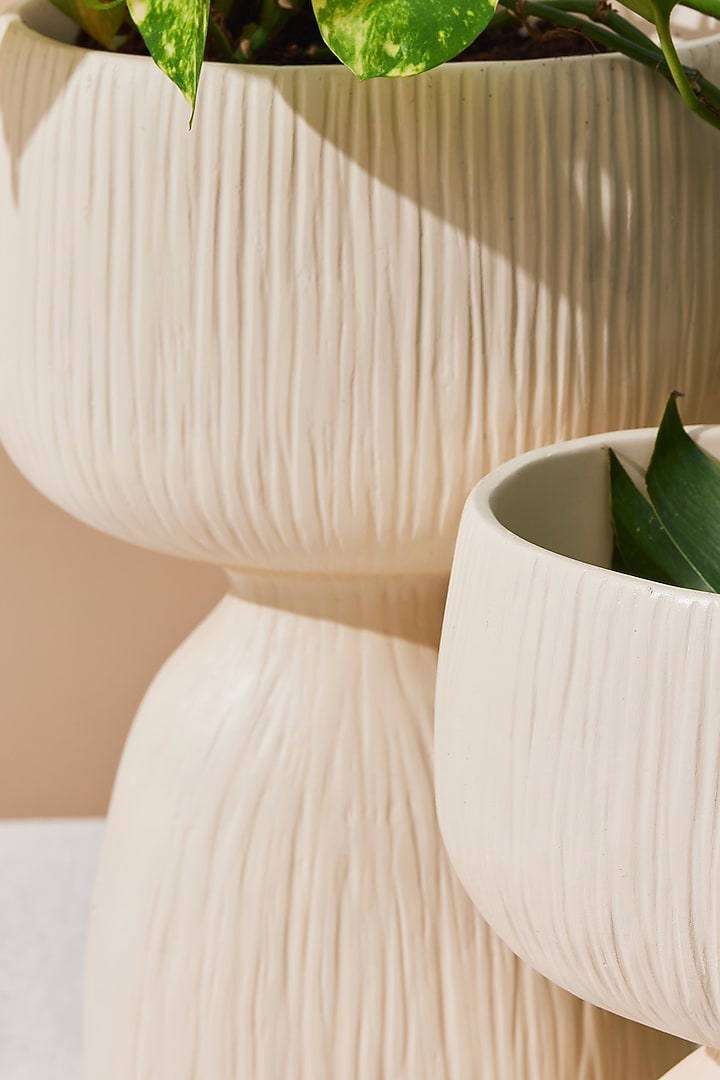White Fiberglass Planter by Muun Home at Pernia's Pop Up Shop