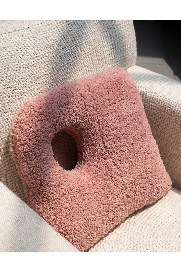 Pink Polyester Halo-Shaped Cushion by Muun Home at Pernia's Pop Up Shop