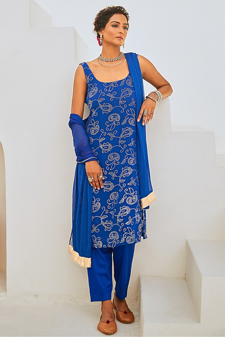 Royal Blue Georgette Mukaish Work Straight Kurta Set by Myaara at Pernia's Pop Up Shop