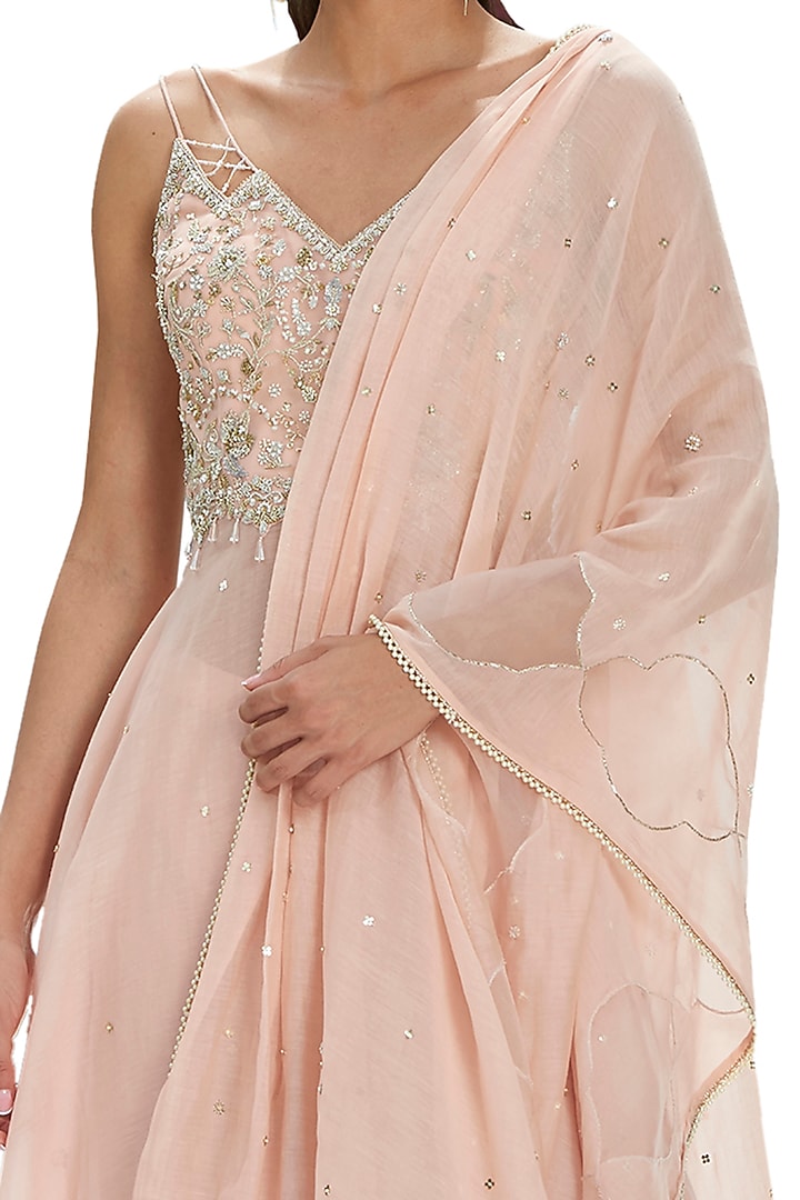 Peach Embroidered Tunic Set by Mandira Wirk - Indian at Pernia's Pop Up Shop