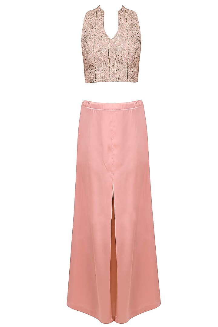 Onion pink mukaish embroidered saree with blouse available only at Pernia's Pop Up Shop.
