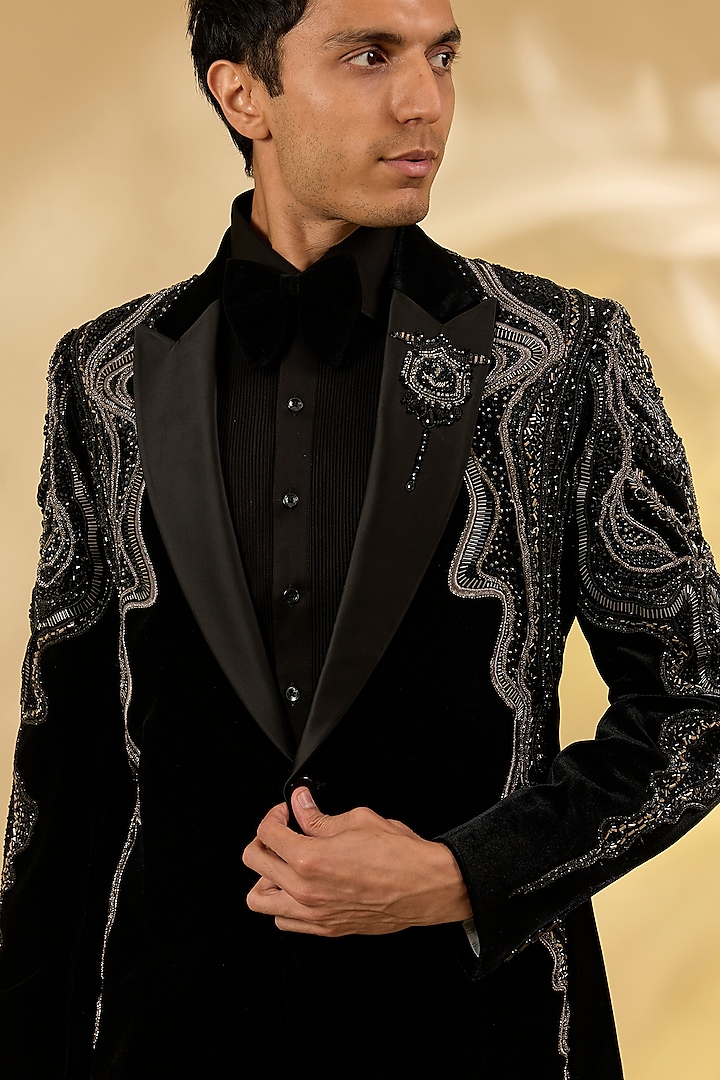 Black Italian Fabric Cutdana Hand Embroidered Tuxedo Set by Mayank Chawla at Pernia's Pop Up Shop
