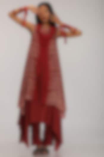 Burgundy Layered Kurta Dress With Embroidery by Myoho at Pernia's Pop Up Shop