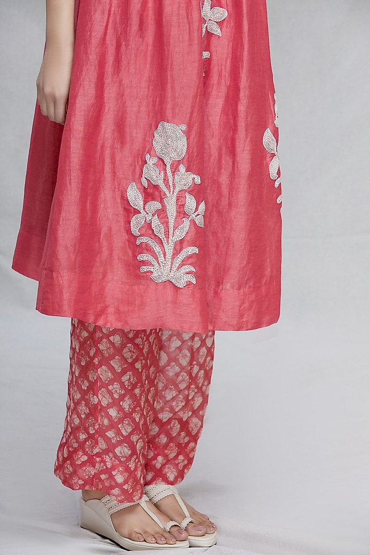 Red Kantha Hand Embroidered Kurta Set by Myoho at Pernia's Pop Up Shop
