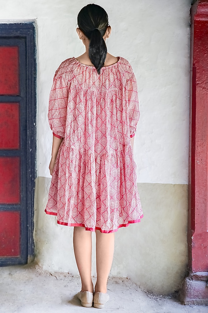 Rose Pink Vacation Dress With Print by Myoho at Pernia's Pop Up Shop