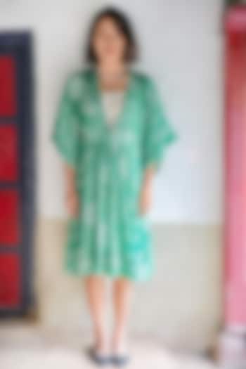 Pista Green Printed Kaftan Vacation Dress by Myoho at Pernia's Pop Up Shop