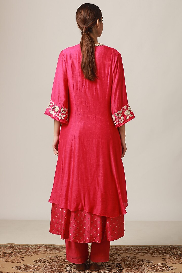 Fuchsia Embroidered Brocade Kurta Set by Myoho at Pernia's Pop Up Shop