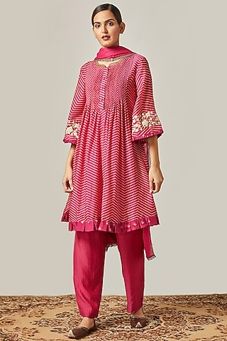 Fuchsia Embroidered & Pintucked Kurta Set by Myoho