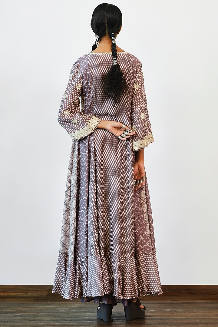 Dull Grape Hand Embroidered Long Kurta by Myoho at Pernia's Pop Up Shop
