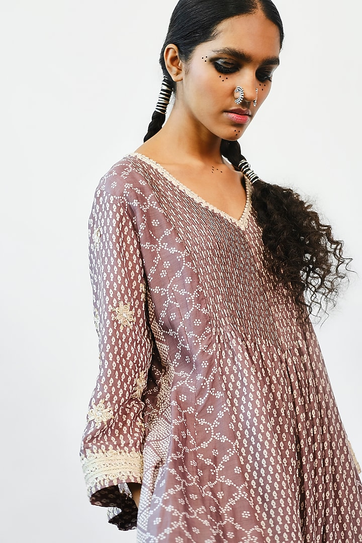 Dull Grape Hand Embroidered Long Kurta by Myoho at Pernia's Pop Up Shop