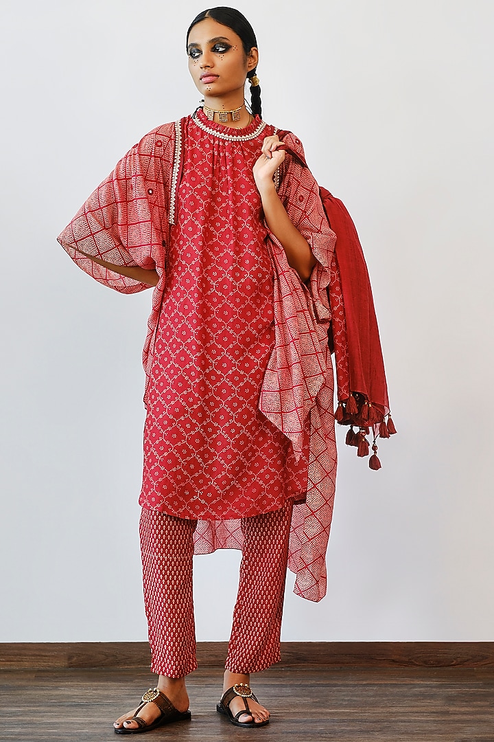 Terracotta Hand Embroidered Kurta With Cape by Myoho