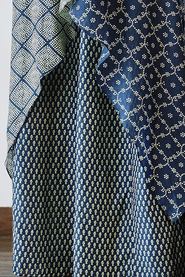 Powder Blue & Dark Cerulean Blue Kurta Set by Myoho at Pernia's Pop Up Shop