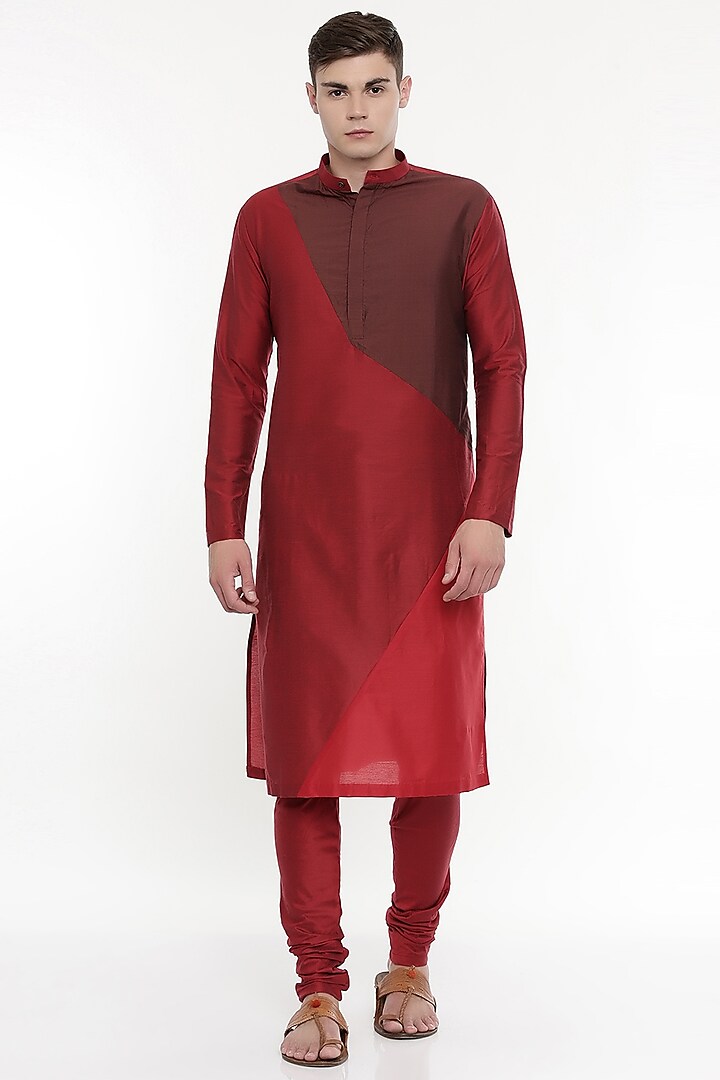 Maroon Kurta Set With Geometric Patterns by Mayank Modi