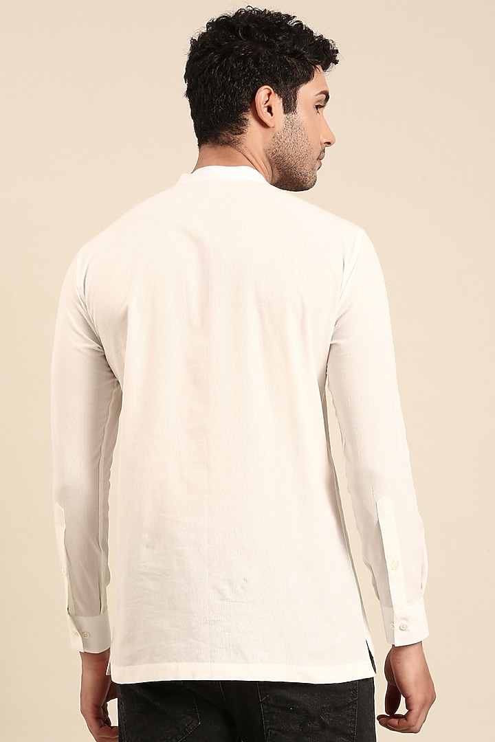 White Malai Cotton Short Kurta by Mayank Modi at Pernia's Pop Up Shop