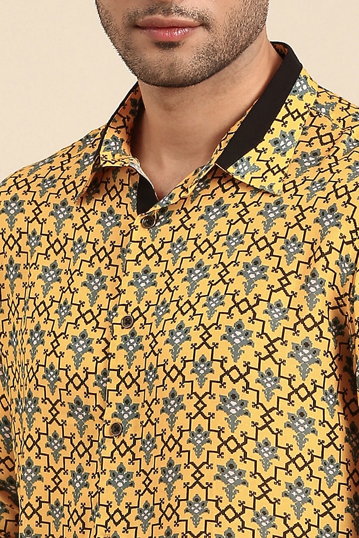 Yellow Muslin Printed Party Wear Shirt by Mayank Modi at Pernia's Pop Up Shop