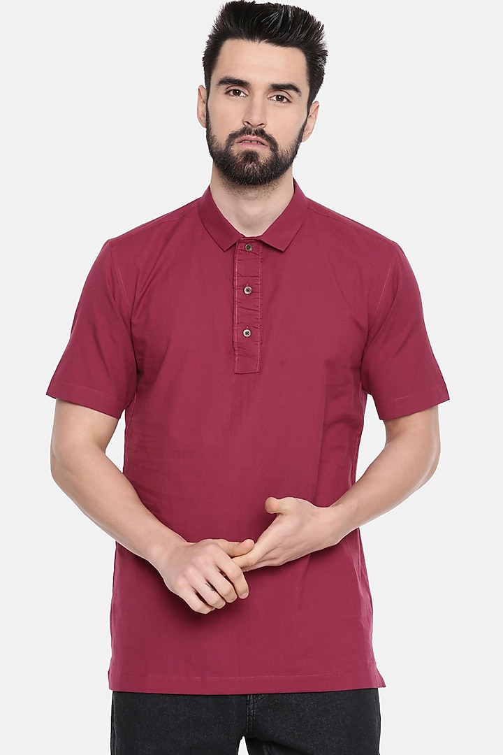 Wine Malai Cotton Short Kurta by Mayank Modi at Pernia's Pop Up Shop