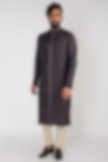Purple Hand Embroidered Kurta Set by Mayank Modi at Pernia's Pop Up Shop