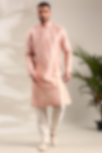 Peach Chanderi Kurta Set by Mayank Modi at Pernia's Pop Up Shop