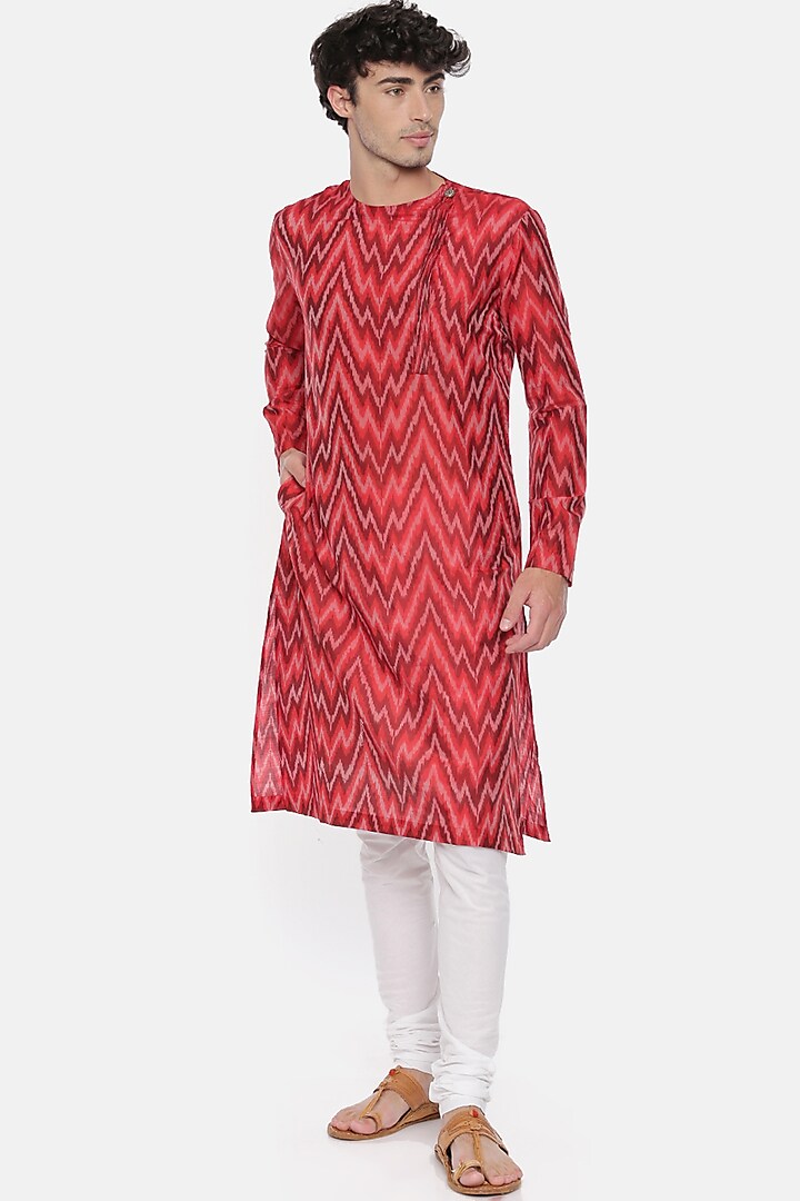 Red & White Silk Ikat Kurta Set For Boys by Mayank Modi - Kids