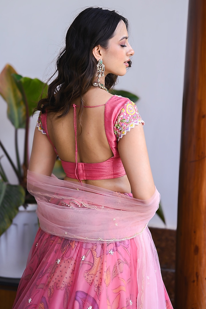 Pink Organza & Net Kalamkari Hand Painted Wedding Lehenga Set by Myriti at Pernia's Pop Up Shop