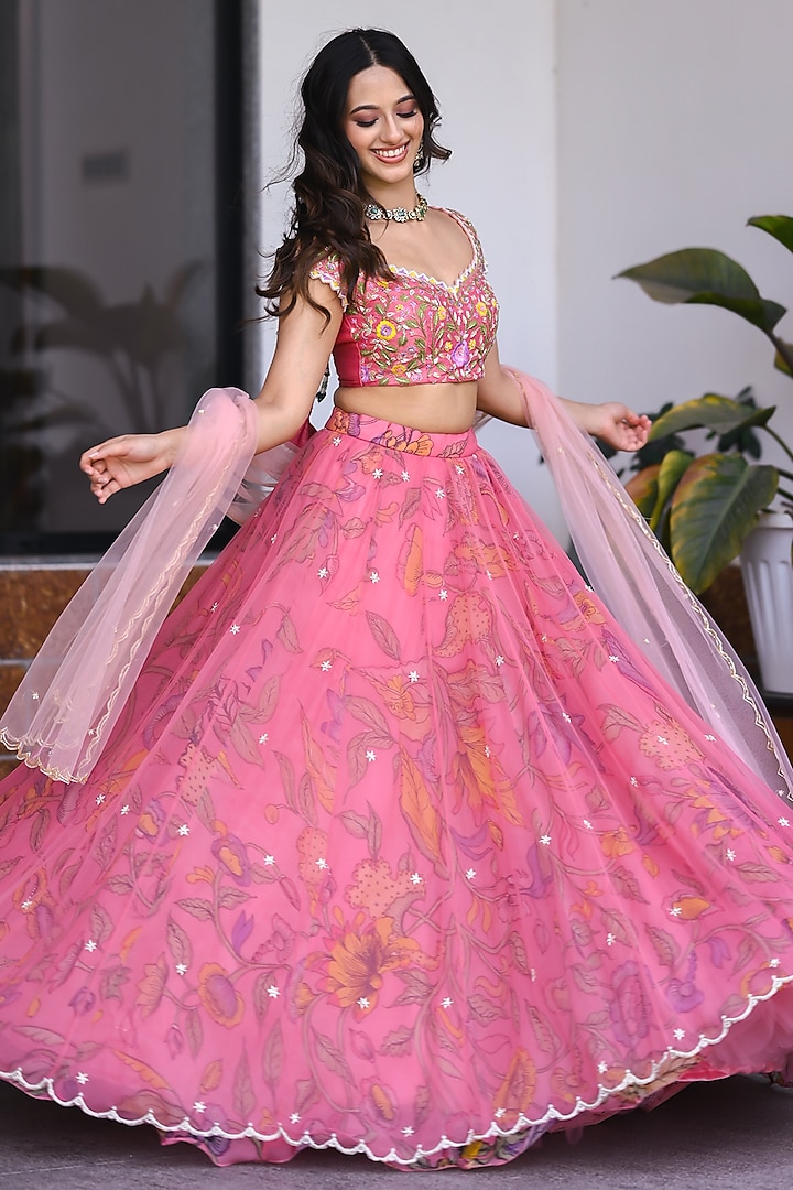 Pink Organza & Net Kalamkari Hand Painted Wedding Lehenga Set by Myriti at Pernia's Pop Up Shop
