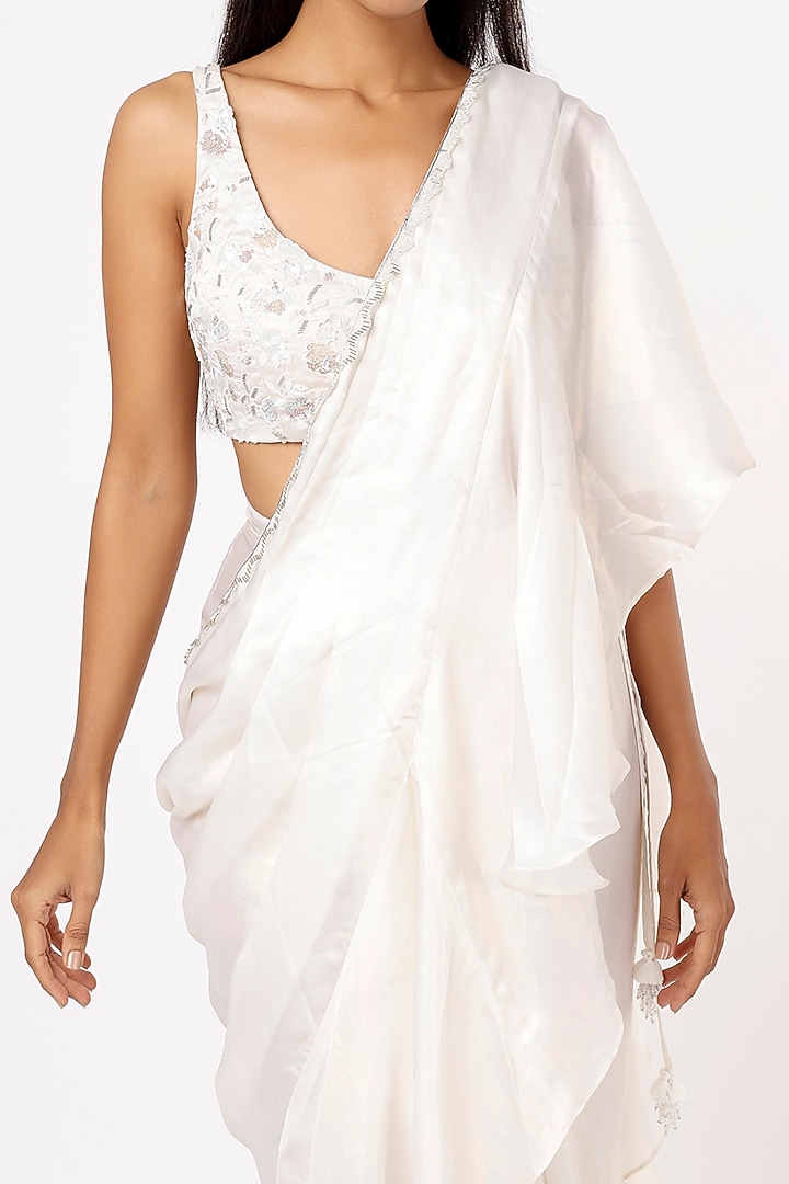 White Ruffled Draped Wedding Saree Set by Mystic Vibes at Pernia's Pop Up Shop