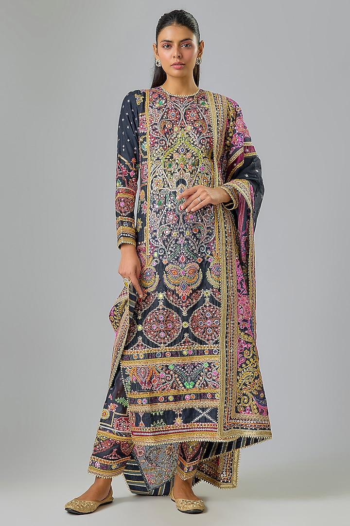 Dark Blue Chanderi Resham Embroidered Kurta Set by Mayyur girotra at Pernia's Pop Up Shop
