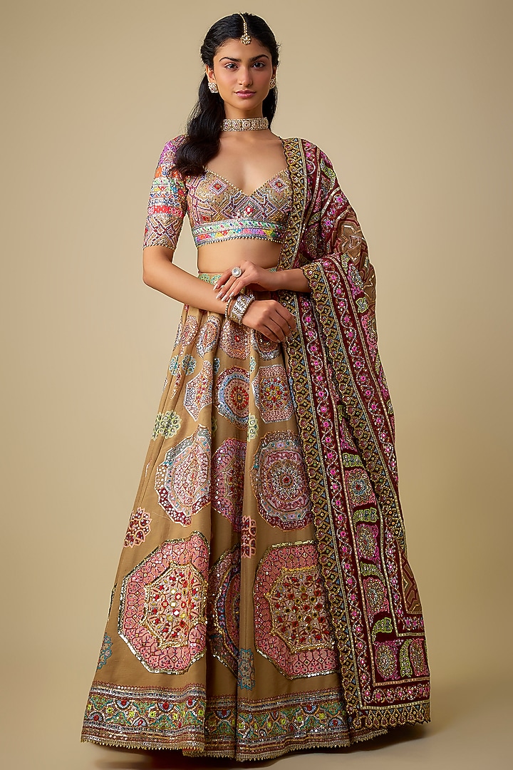 Golden Silk Sequins Embroidered Bridal Lehenga Set by Mayyur Girotra at Pernia's Pop Up Shop